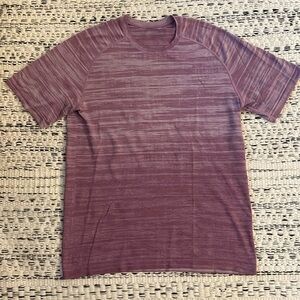 Lululemon men’s workout shirt